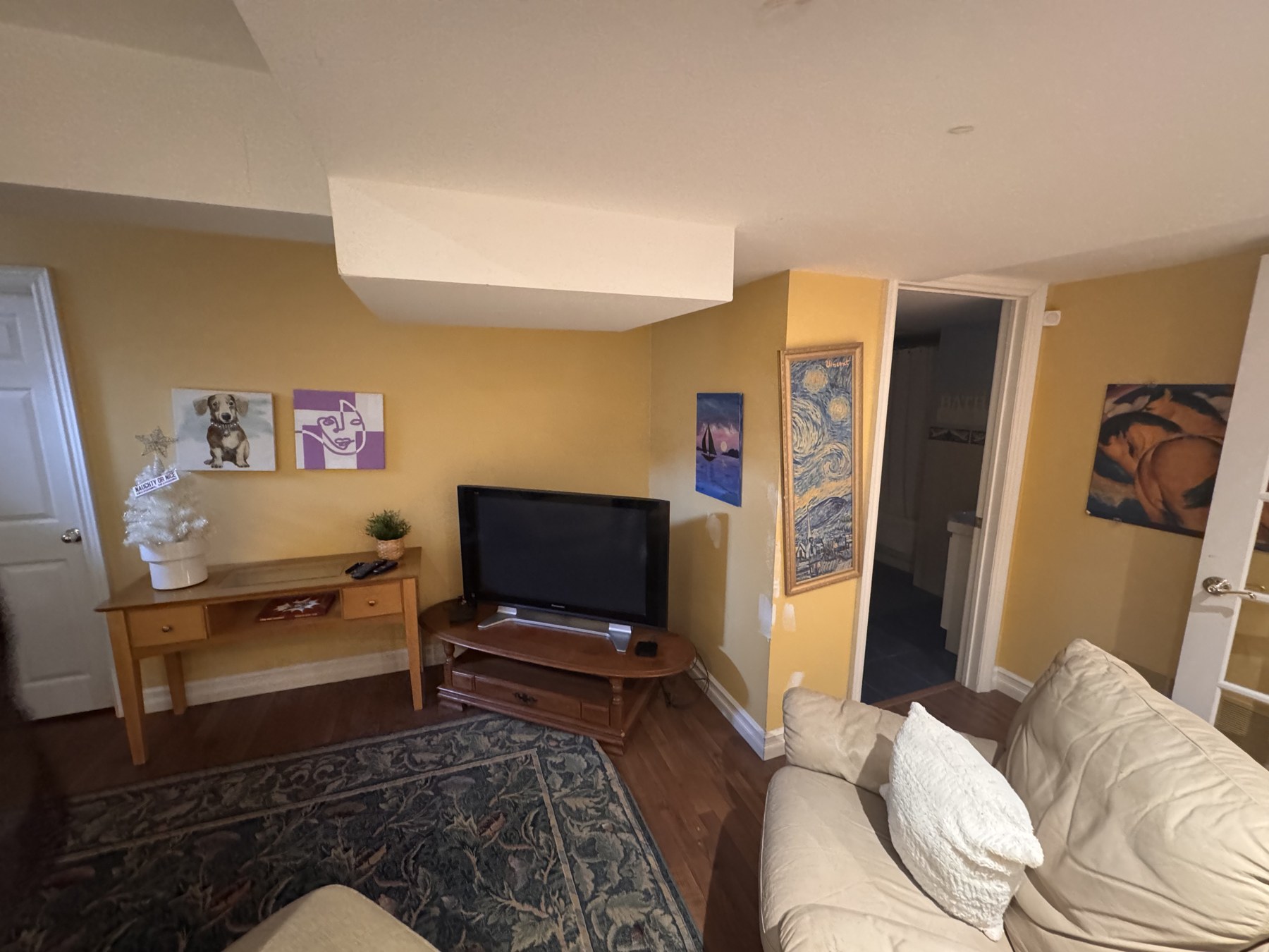 TV lounge before